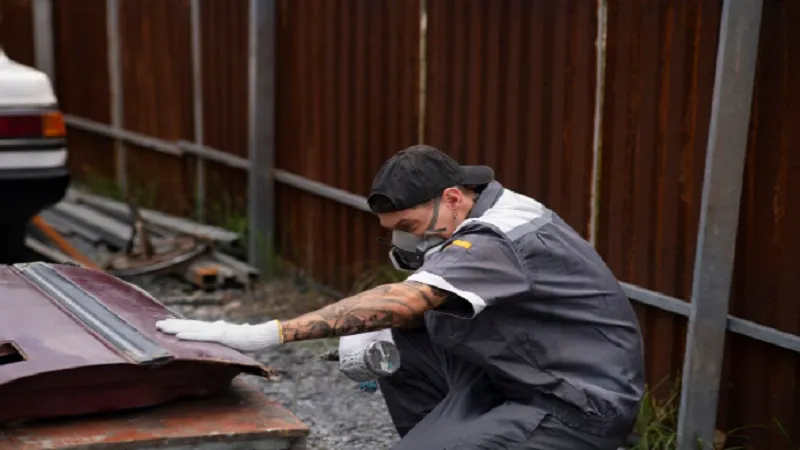 Local Gutter Cleaning Experts: Protect Your Landscaping and Prevent Drainage Problems This Spring