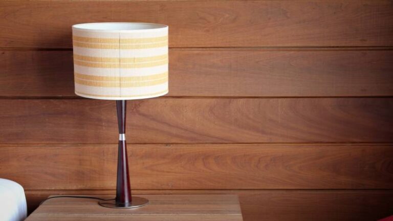 Modern vs. Traditional Table Lamps: Which Style Fits Your Interior?